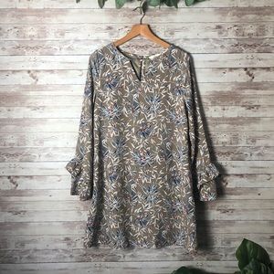 Entro long sleeve patterned dress size small